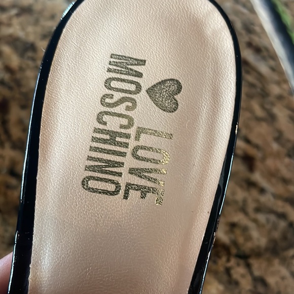 37 IT Moschino platform heeled sandal. Black Patent leather and neon green lace - Picture 6 of 7